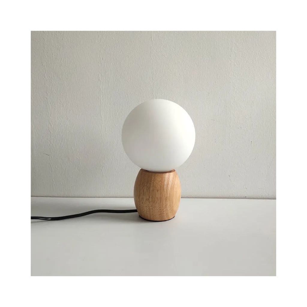 Lampe de Table Nordique en Bois avec Boule en Verre Blanc Lait